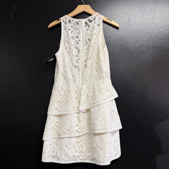 BCBGMaxazria Sleeveless Laced Tiered Mini Dress. Size 8 - Picture 2 of 2